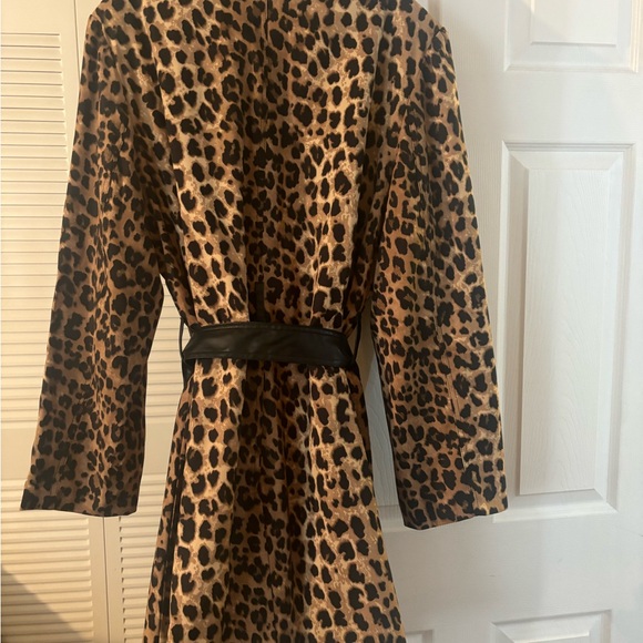WOMEN LEOPARD TRENCHCOAT. - Picture 5 of 5